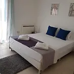 Bouboulina Cyprus 圣纳帕