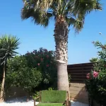 Bouboulina Cyprus 圣纳帕