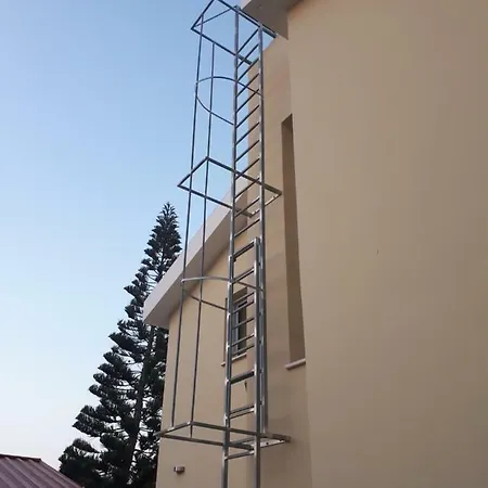 Bouboulina Cyprus איה נאפה