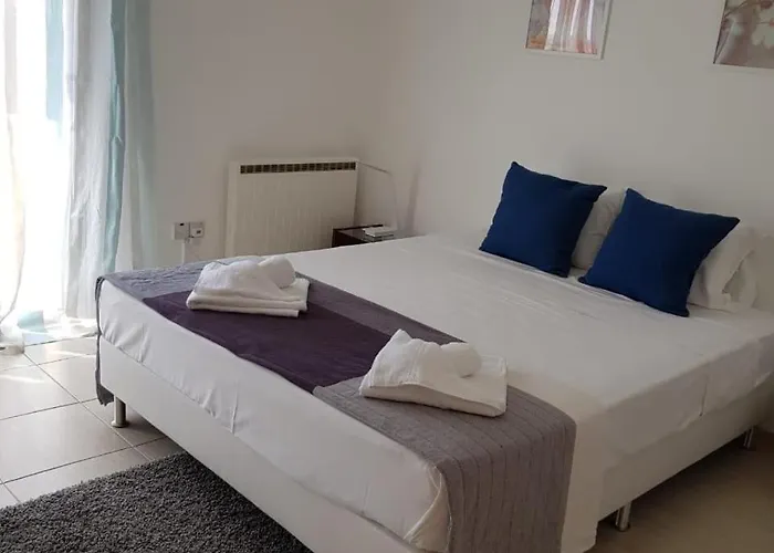 Bouboulina Cyprus Ayía Nápa